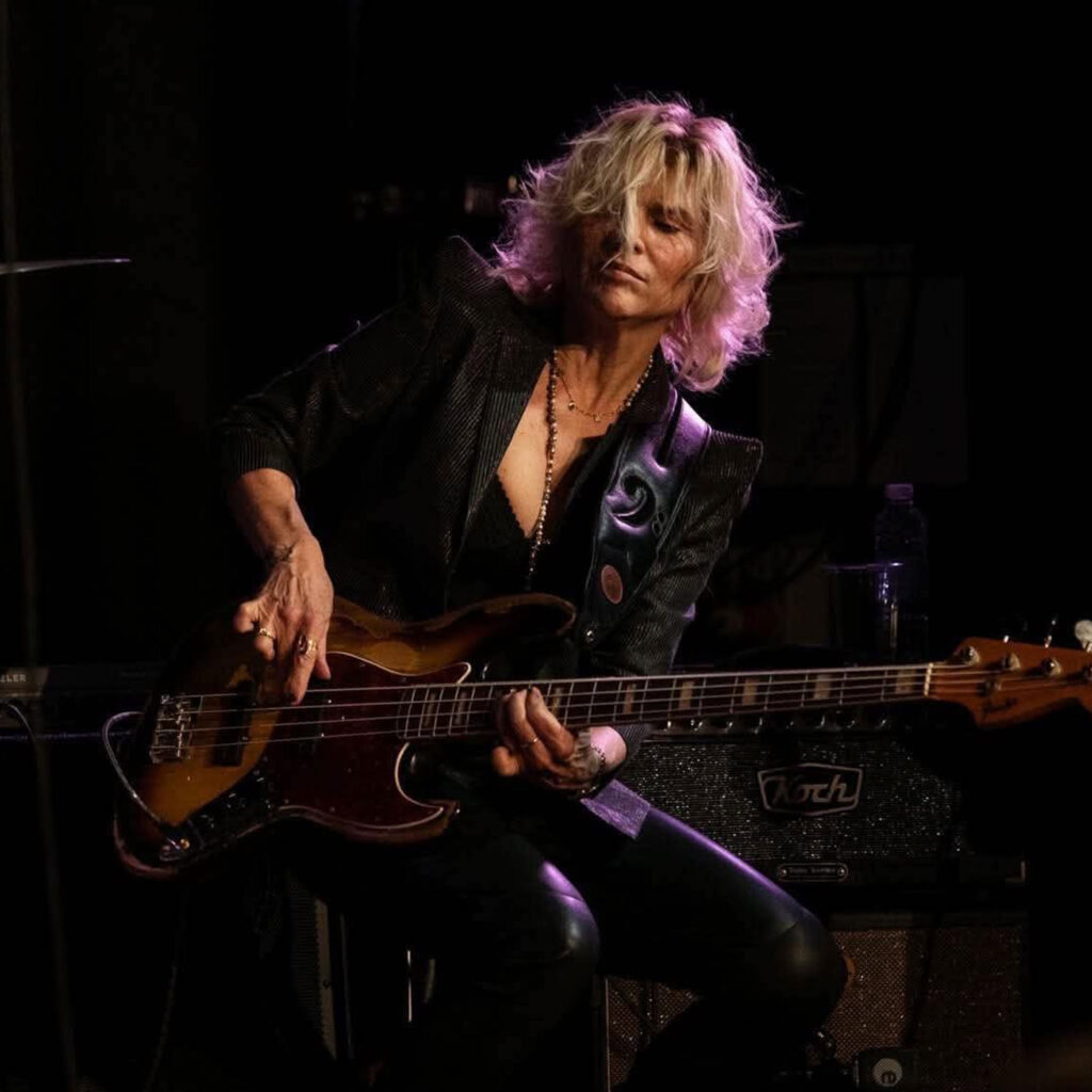 Jette Schandorf - Clinic til Guitar & Bas Show Denmark